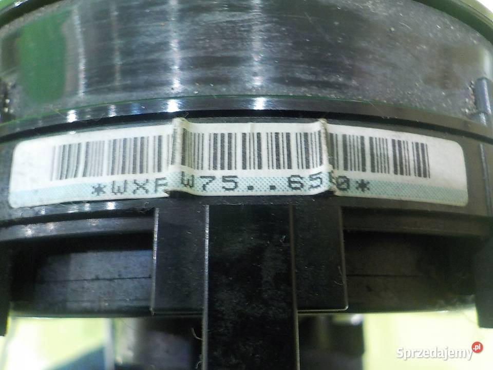 TOYOTA PRIUS II 15 VVTI 07r HB 5D tasma zwijak