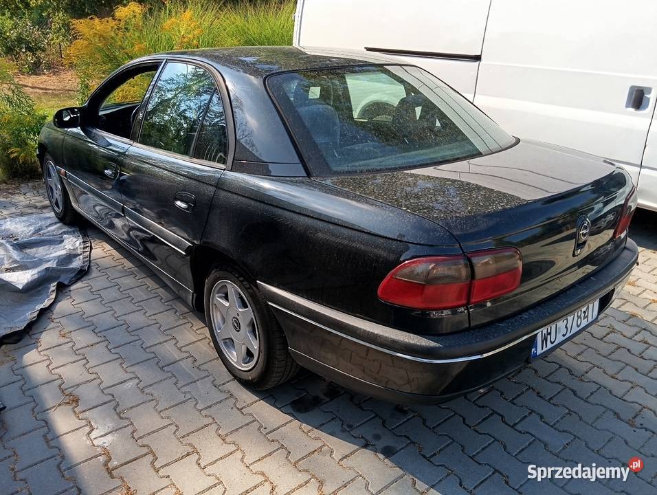 Opel omega 20 16v automat Omega mazowieckie Bieniewice sprzedam