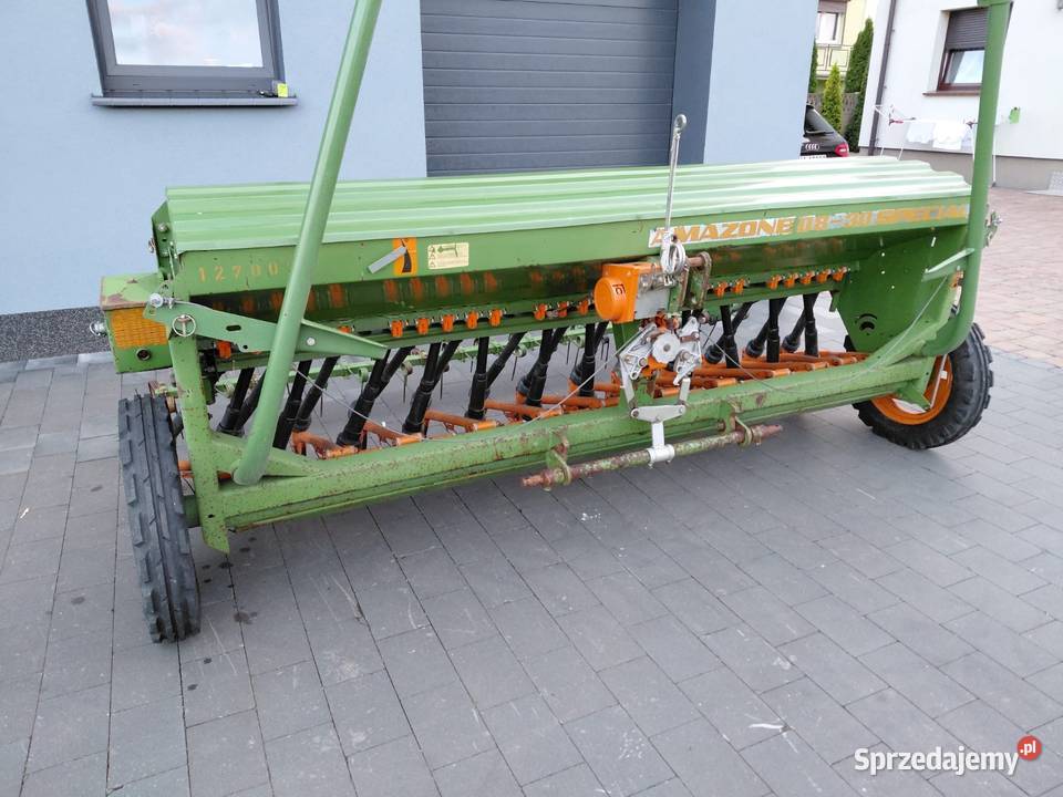 Siewnik siewniki do zboża Amazone D8 szer 3m Cielcza