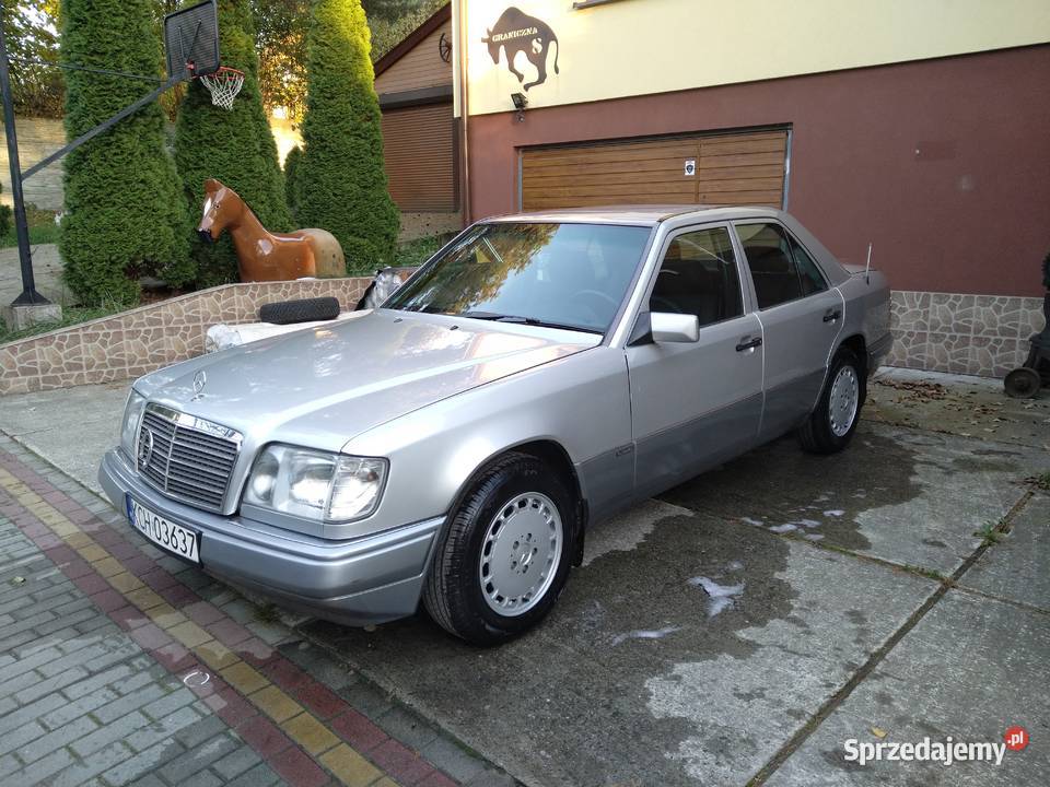 Mercedes W124 Eklasa 30D książka serwisowa ASO 475km Trzebinia