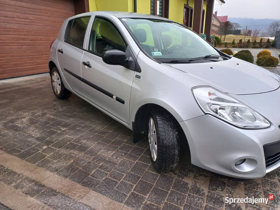 Renault Clio 3 wersja Yahoo 15 dCi 2011 dolnośląskie Boboszów sprzedam