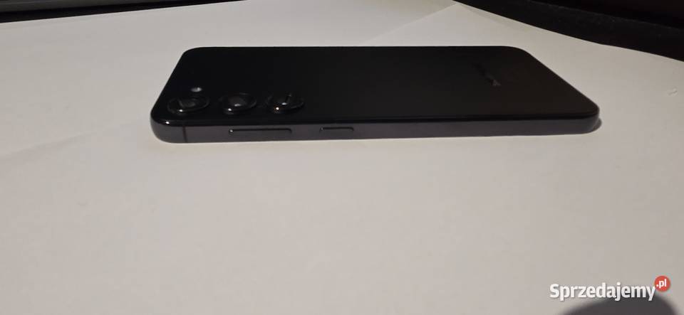 Samsung Galaxy S23 8GB 256GB w kolorze czarnym