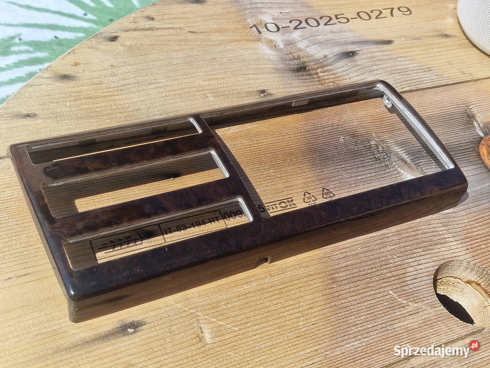 Ramka radia BMW E38 MK1 drewno orzech dekor Pabianice