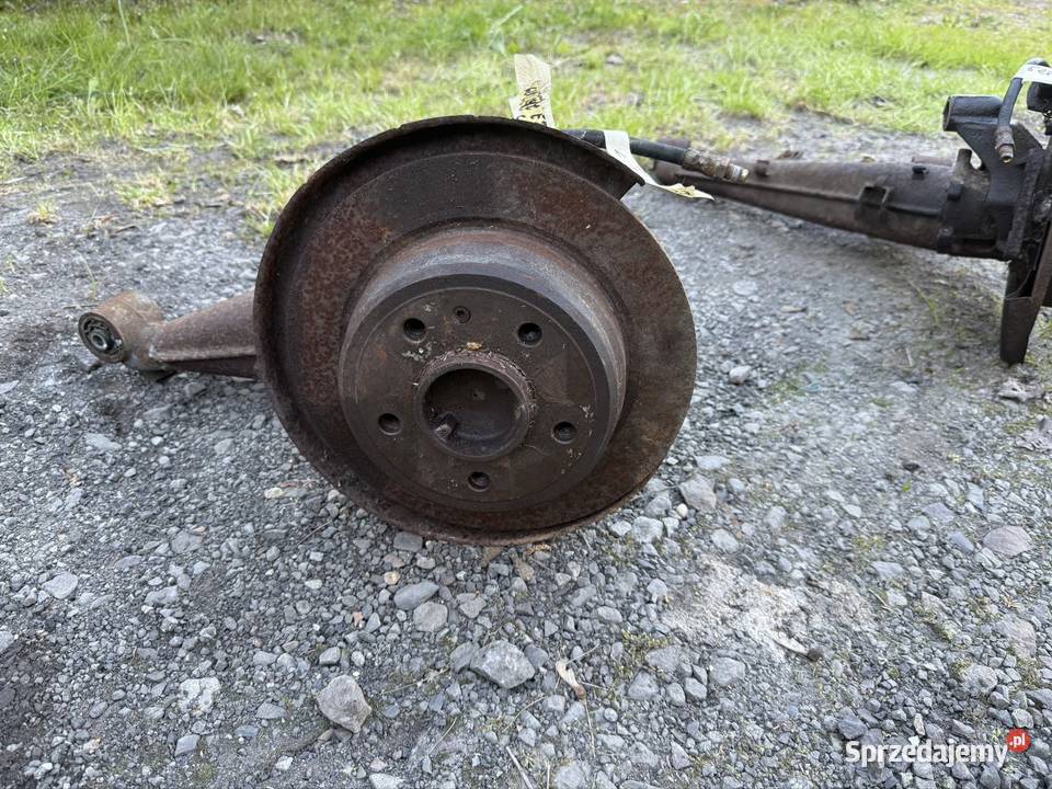 Wahacz piasta tył prawa lewa BMW e24 628 cs2 83 śląskie Mszana