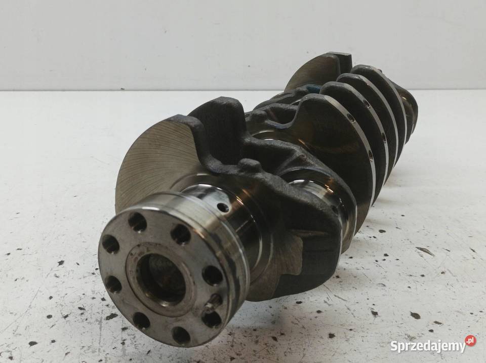 WAŁ KORBOWY 29 CRDI Kia Carnival I 19982006