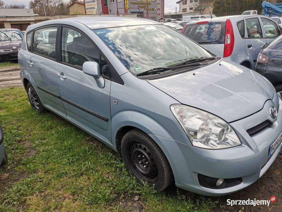 7 osobowa Toyota Corolla Verso z Niemiec wersja