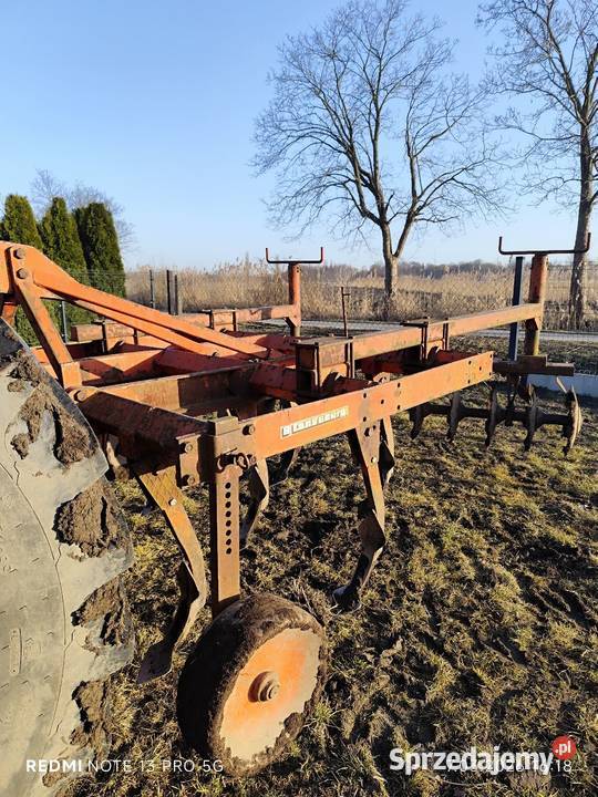 Gruber agregat ścierniskowy Poddębice