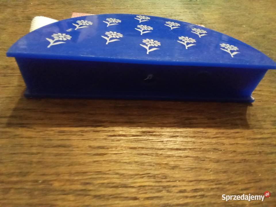 Serwetnik niebieski plastikowy PRL Serwetniki i obrączki Warszawa