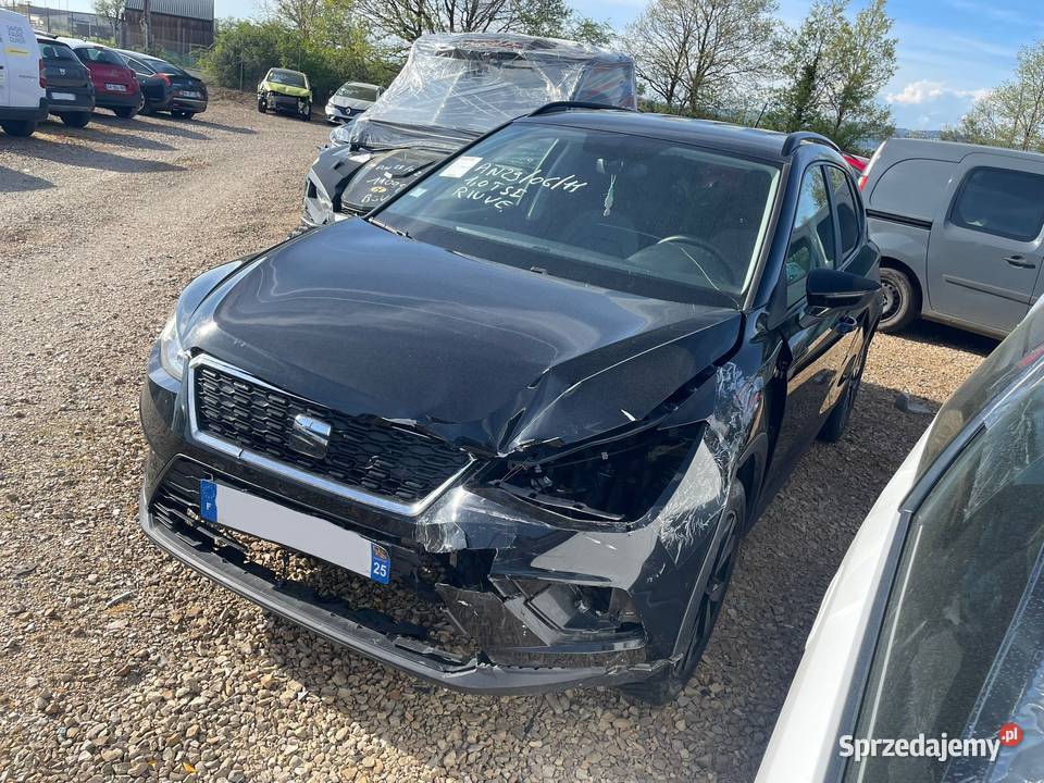 SEAT Arona 10 EcoTSi 110 DSG GC013