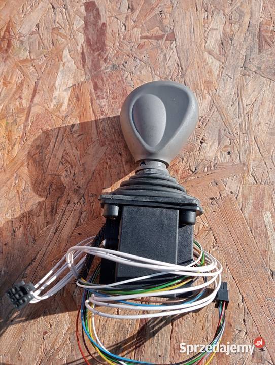 joystik hydrauliki przycisk DeutzFahr Agrotron Koszanowo