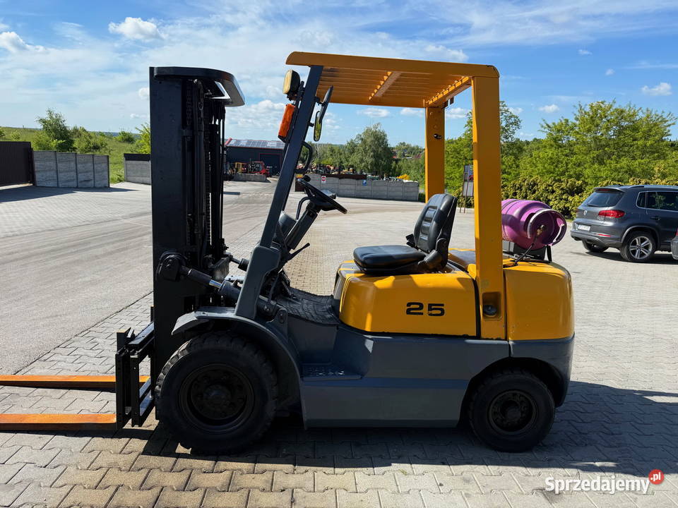 wózek widłowy TCM FG25T LPG Triplex 430m przesuw Działoszyn