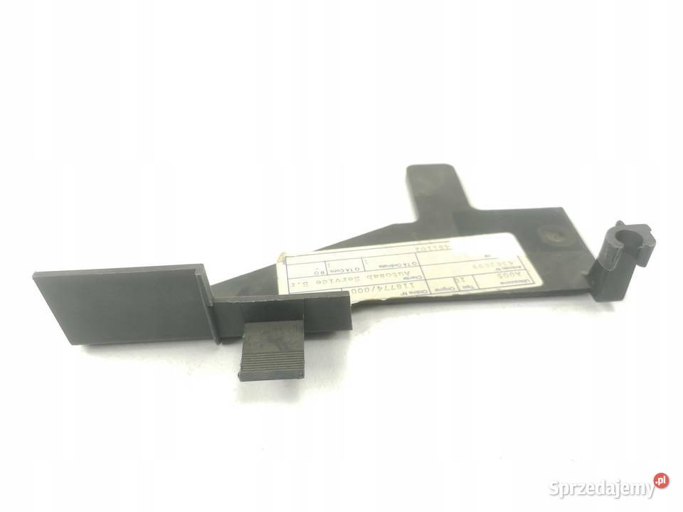 OSŁONA SKRAPLACZA KLIMATYZACJI LEWA SAAB 900 osobowe