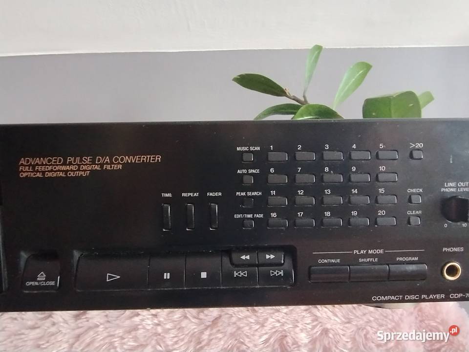 Odtwarzacz CD Sony cdp 761 Odtwarzacze CD i MD podkarpackie Trzebuska sprzedam
