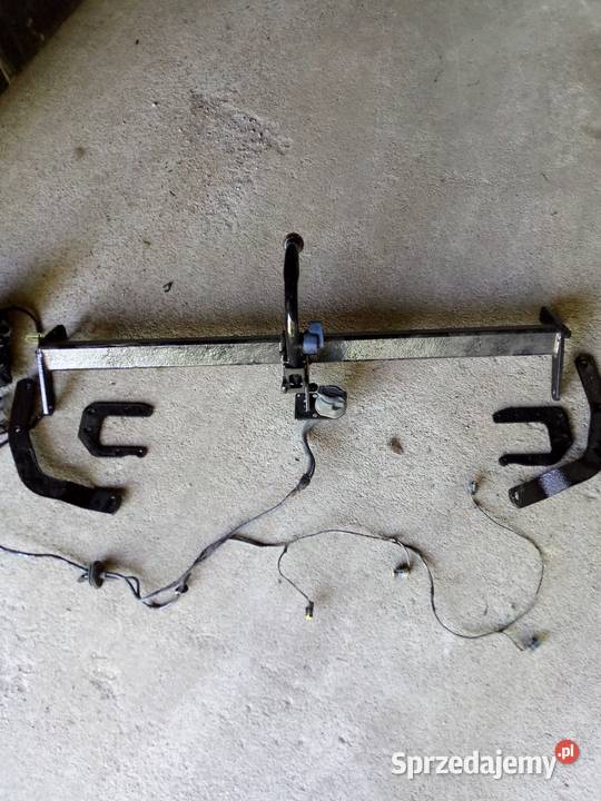 Hak peugeot 407 manualna