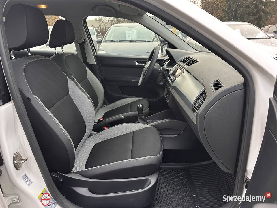 koda Fabia 10 TSI 95Faktura VAT 23Salon I Warszawa sprzedam