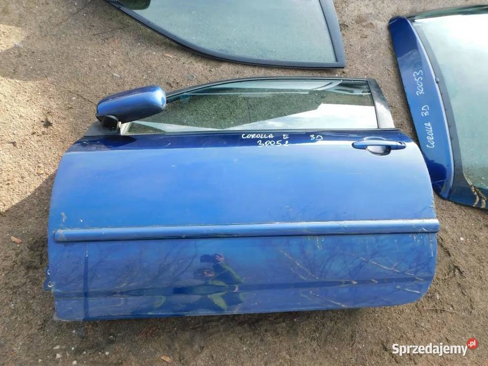 corolla E12 3D drzwi kolor 8P4 30052 WYSYKA śląskie Żory