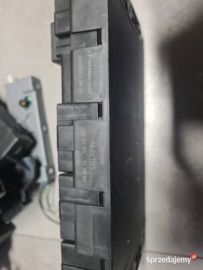 Skrzynka bezpieczników Jaguar X351 ew9314n030 aa Kielce
