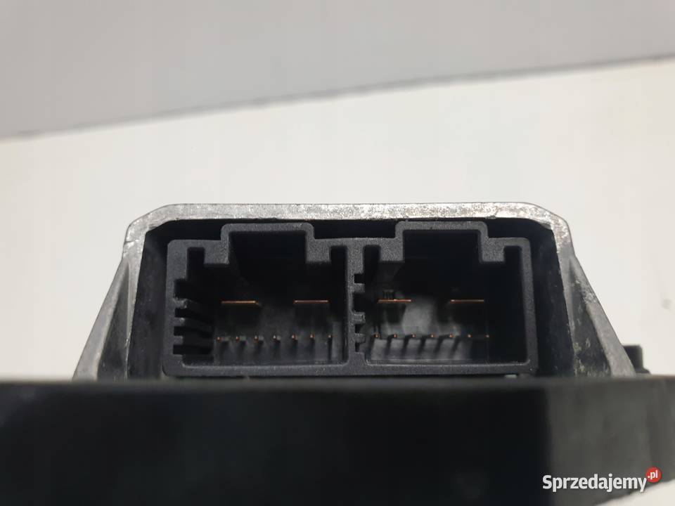 BMW F01 F02 PRAWY MODUŁ PASA EMA 9214240 Janów