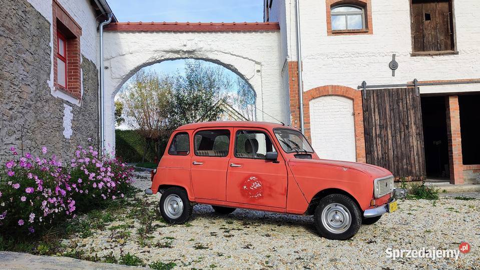 Renault 4L 34KM Marcinowice