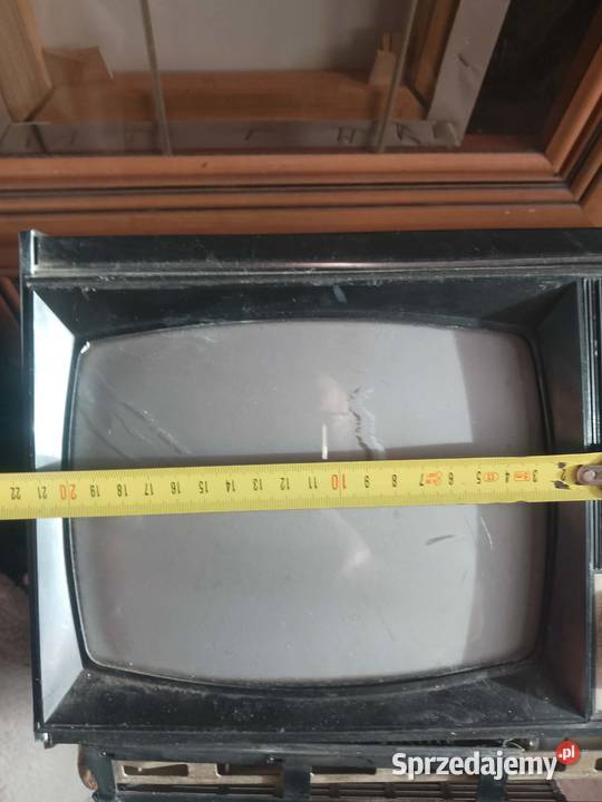 Telewizor retro kolekcjonerski R603 radziecki