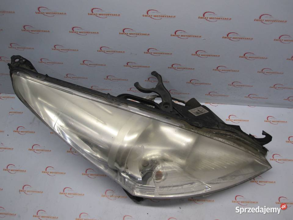 PEUGEOT 3008 I 12r lampa prawy przód 9685472680 Kielce
