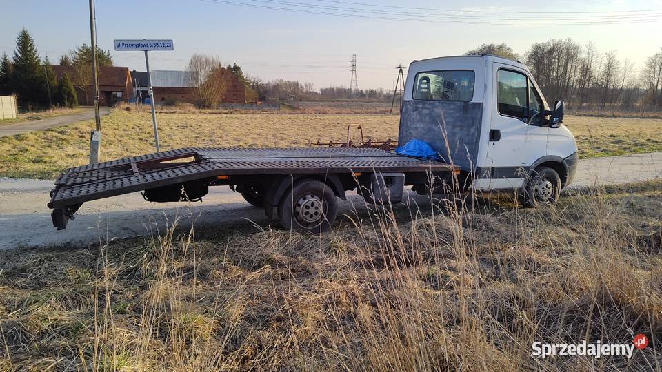 Auto laweta Iveco 23 HPI Klima Uszkodzony Lubin