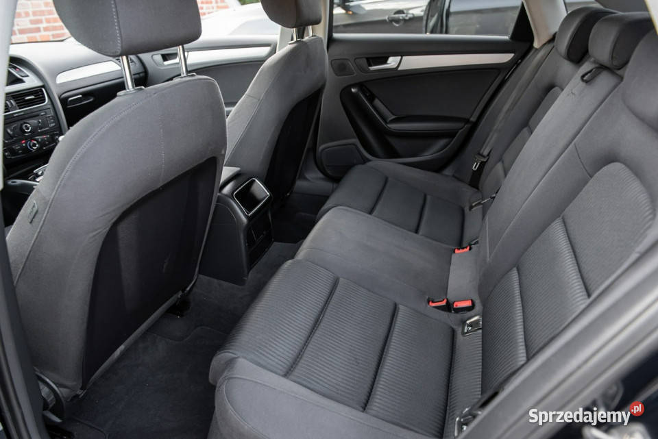 Audi A4 Limousine SLine 20TDI CR 143 Super Stan przyciemniane szyby A4 Samochody osobowe Zwoleń