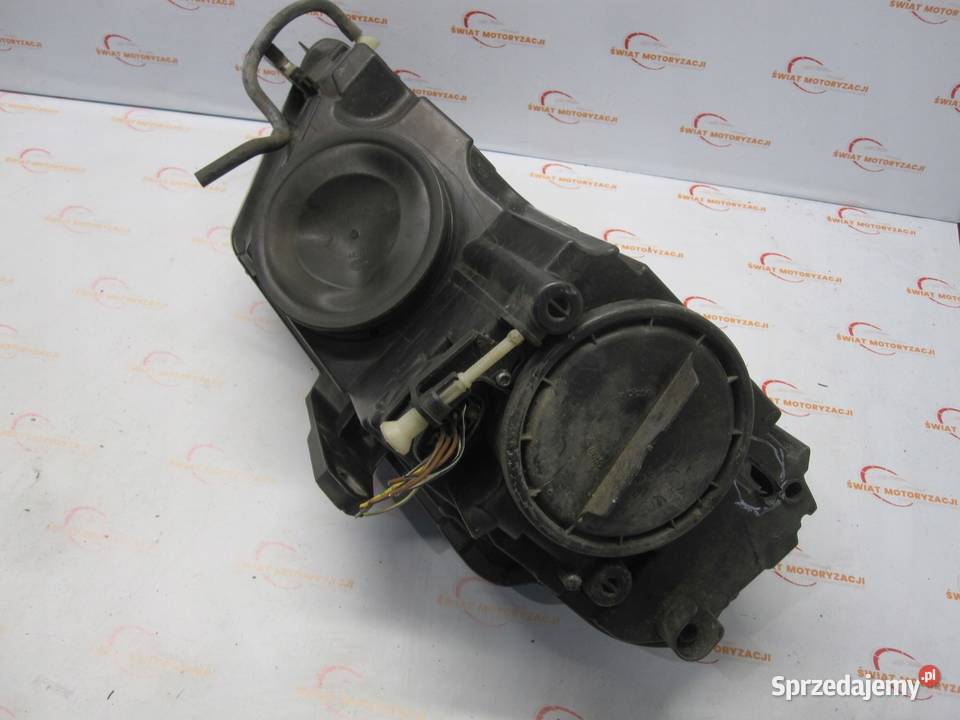 AUDI A3 SPORTBACK 8PA 10r lampa lewa przód świętokrzyskie