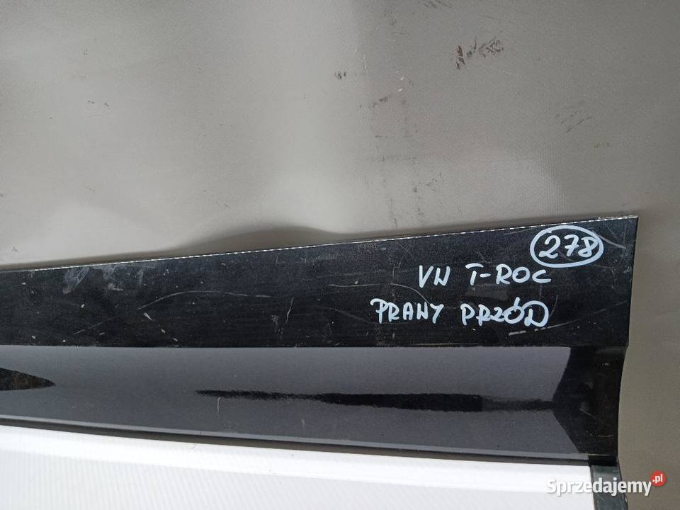 LISTWA DRZWI PRZÓD PRZEDNIA PRAWA VW TROC