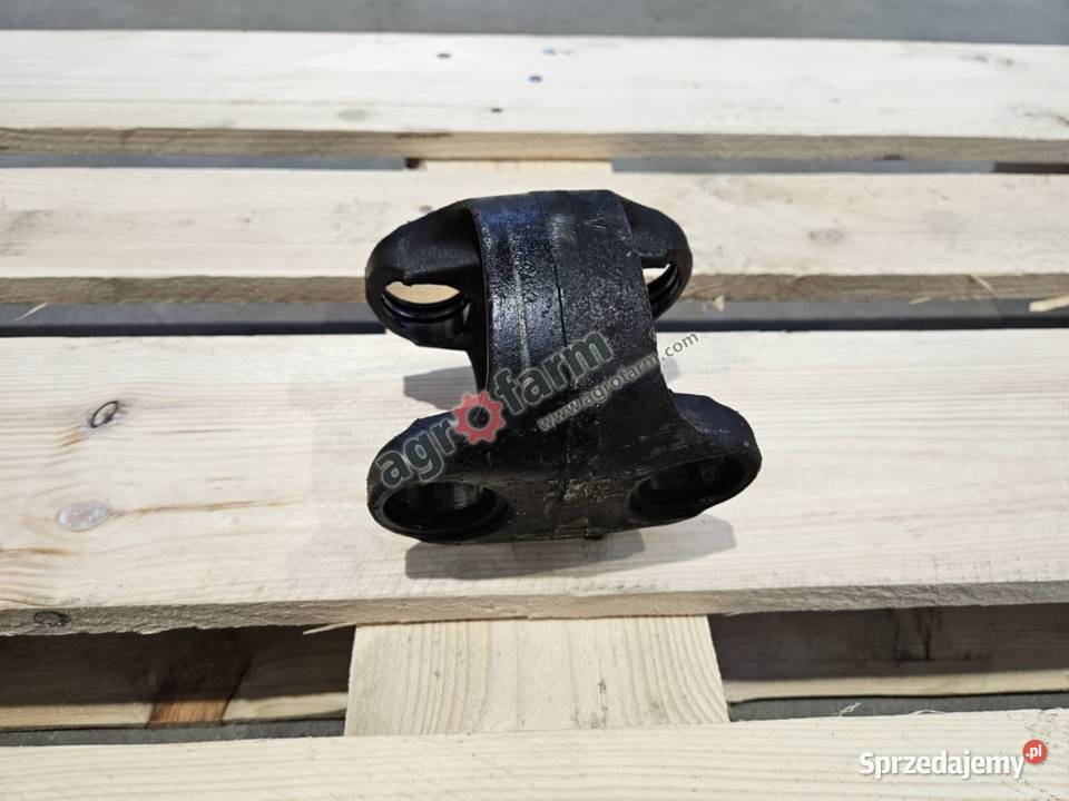 Łącznik półosi FWD John Deere 6195R 6195M dolnośląskie Byków