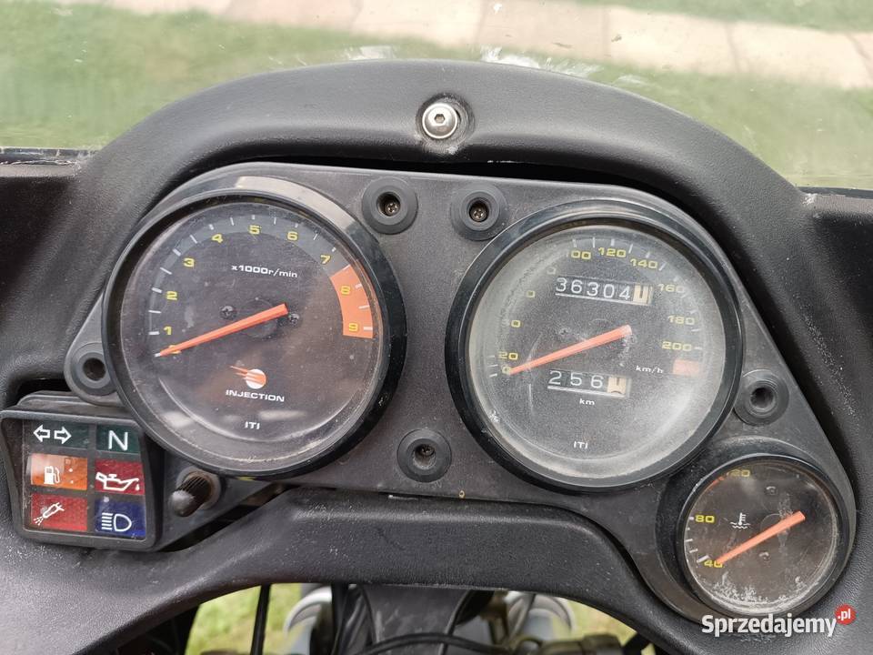 Aprilia Pegaso 650 na wtrysku Rok produkcji 2001 Starachowice