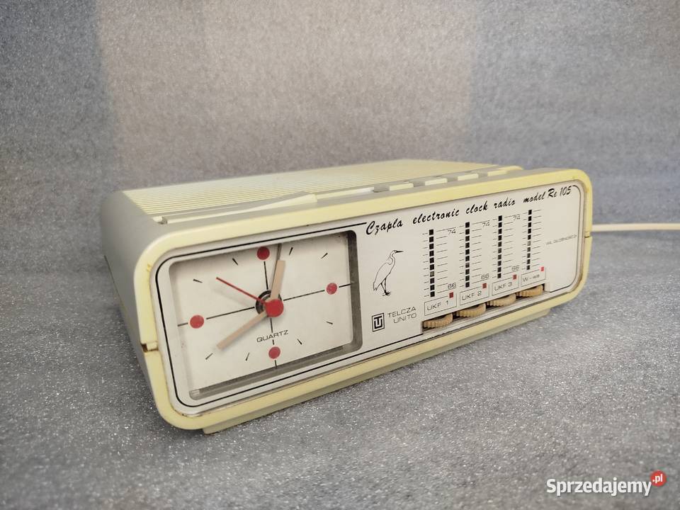 Budzik Czapla RE 105 z radiem Telcza Unito