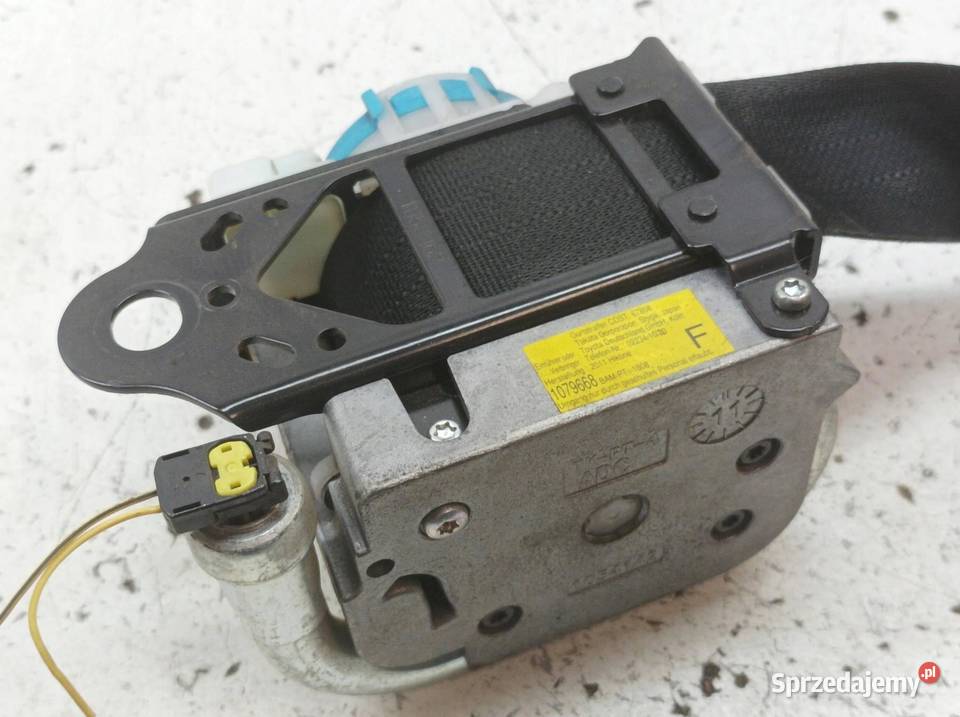 PAS BEZPIECZEŃSTWA PRAWY PRZÓD PASAŻERA Toyota Rok produkcji 2011 Pasy bezpieczeństwa