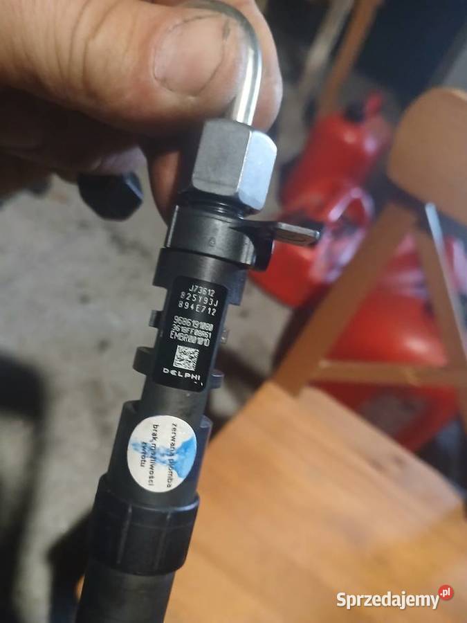 Ford Citroen Peugeot Wtryskiwacz wtrysk 20 HDI