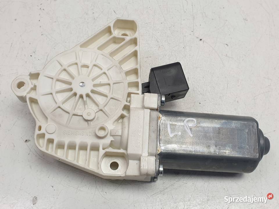 Mercedes W207 C207 LEWY SILNICZEK PODNOSZENIA osobowe Rudka