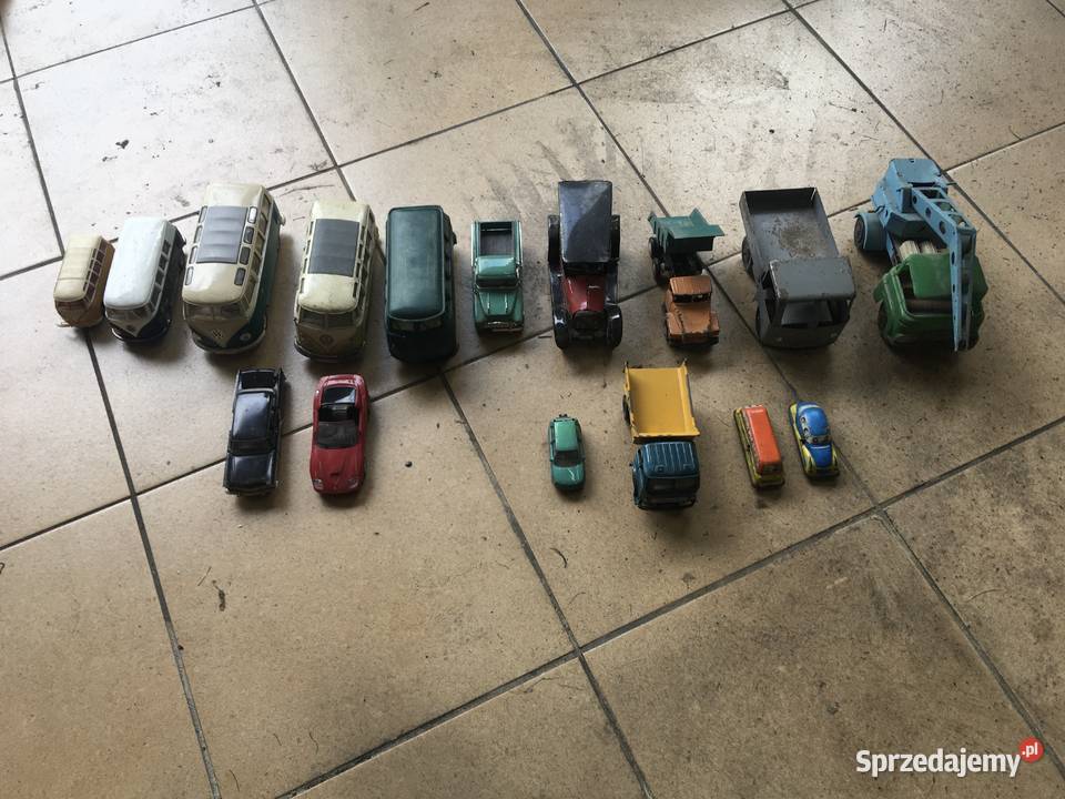 Sprzedam modele samochodów sprzedam