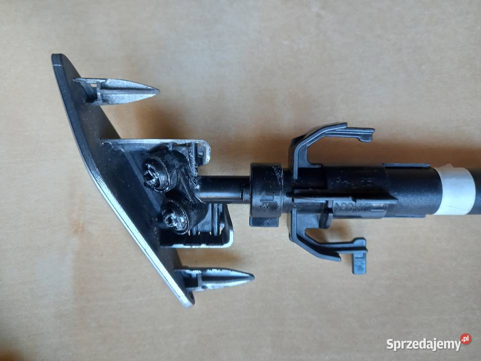 VW Passat B8 spryskiwacz lampy przód Zderzaki Bukownica