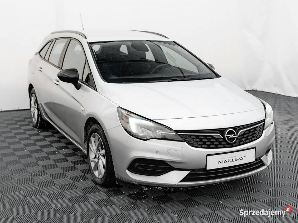 Opel Astra GD061YS12 T Edition 2 stref klima Pępowo