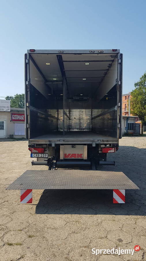 SCANIA P360 6x2 CHŁODNIA KONTENER WINDA IZOTERMA Częstochowa