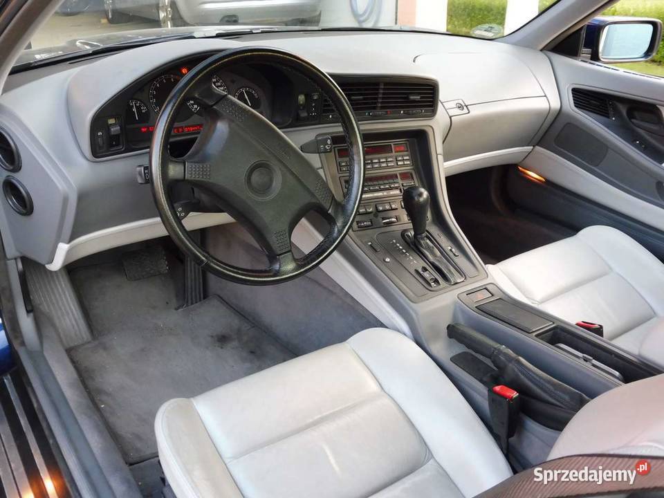 BMW 850 uszkodzony
