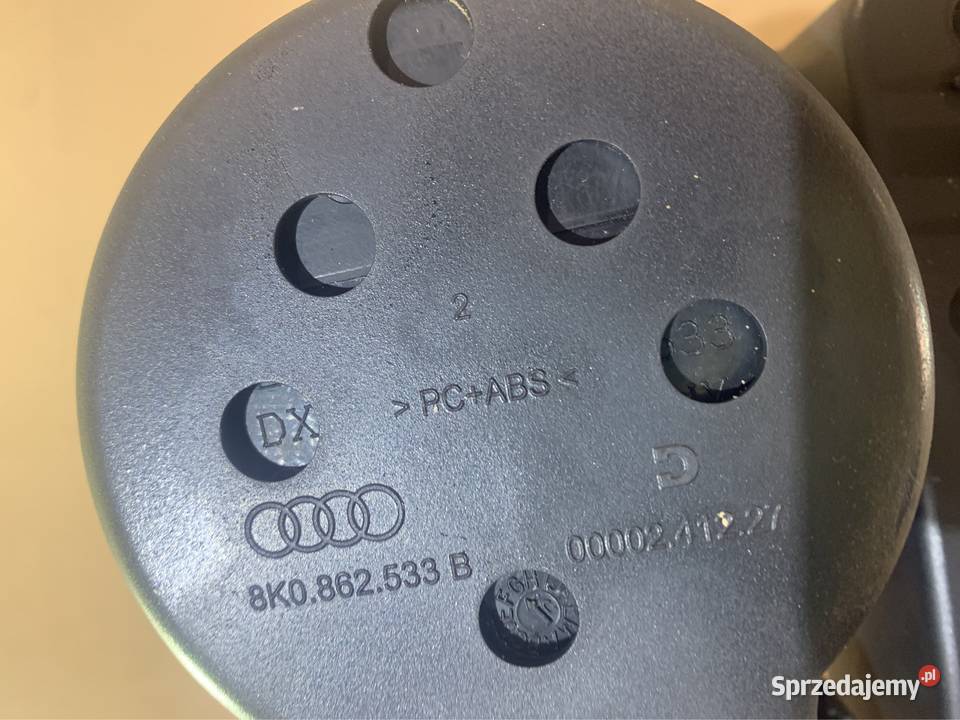 8K0862533 uchwyt na kubki audi a4 b8 a5 8t lift Podłokietniki Szczecin