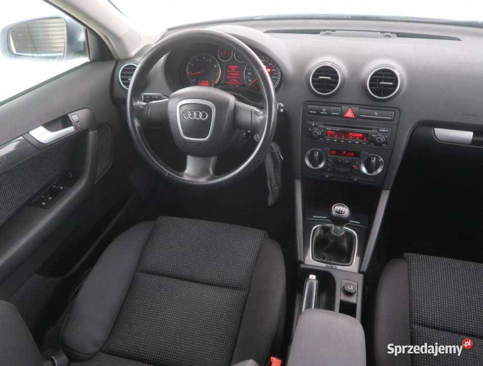 Audi A3 16 FSI manualna Bielany Wrocławskie sprzedam