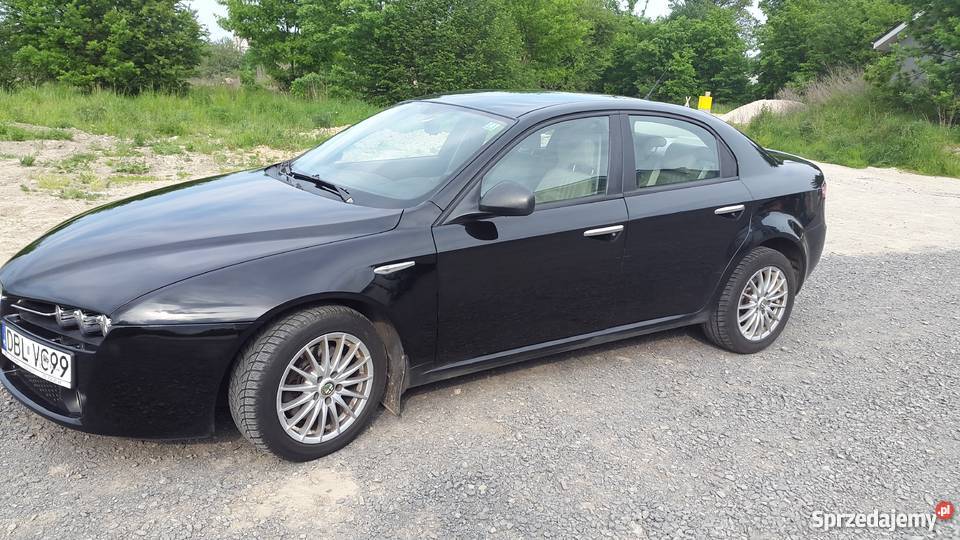 Piękna Alfa Romeo 159 czarny metalic Alcantara światła przeciwmgłowe Bolesławiec