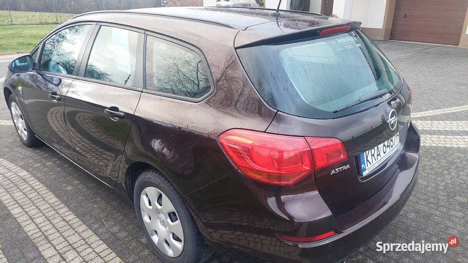 OPEL ASTRA SPORTS TOURER Zielonki