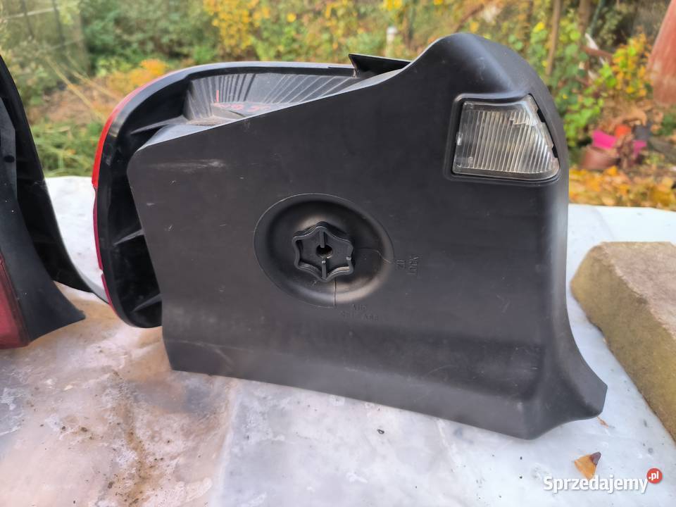 lampy tylne bmw e36 compact z wkładami w super łódzkie