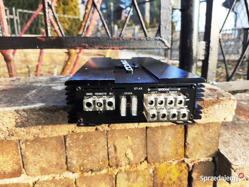 Wzmacniacz samochodowy 4 kanałowy Zapco ST4X Ilość kanałów 4 Niegowonice sprzedam