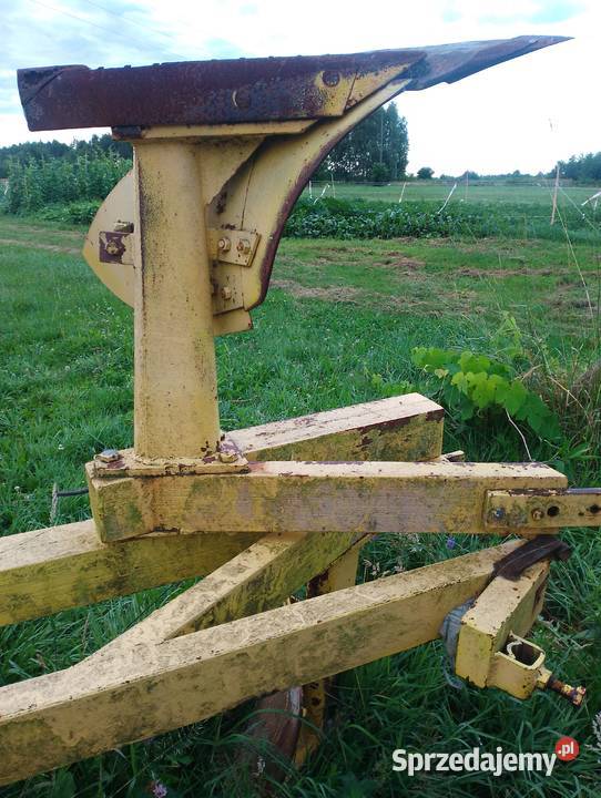 Pług zagonowy 5 cio skibowy szerokość rob 18 m nieuszkodzony Pługi Dąbrowica sprzedam
