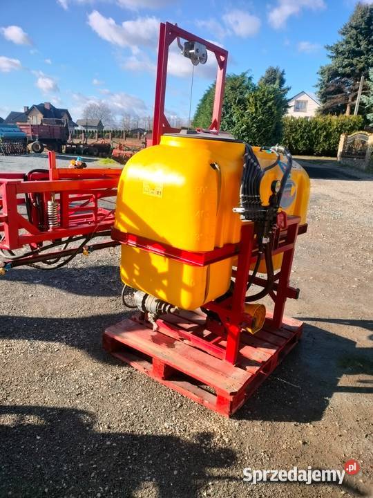 Opryskiwacz biardzki 600l 12m Zawieszane Maszyny rolnicze Proszowice