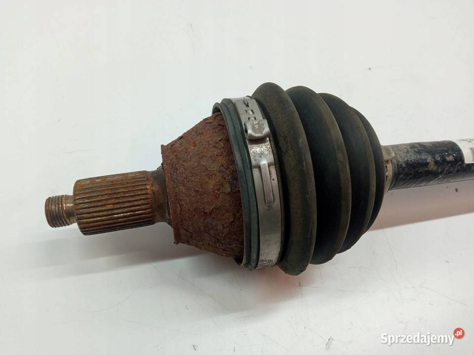 PÓŁOŚ LEWY PRZÓD 10 MPI 75 6C0407271H Skoda Półosie