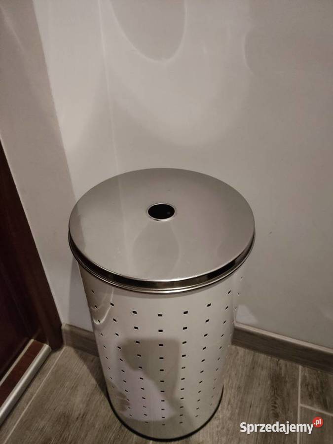Kosz pojemnik okrągły na pranie z pokrywką Głuchołazy sprzedam